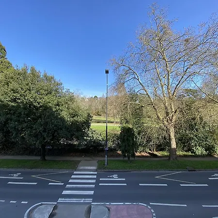 Proce - Lumineux Et Cosy, Vue Parc De Proce Apartman Nantes